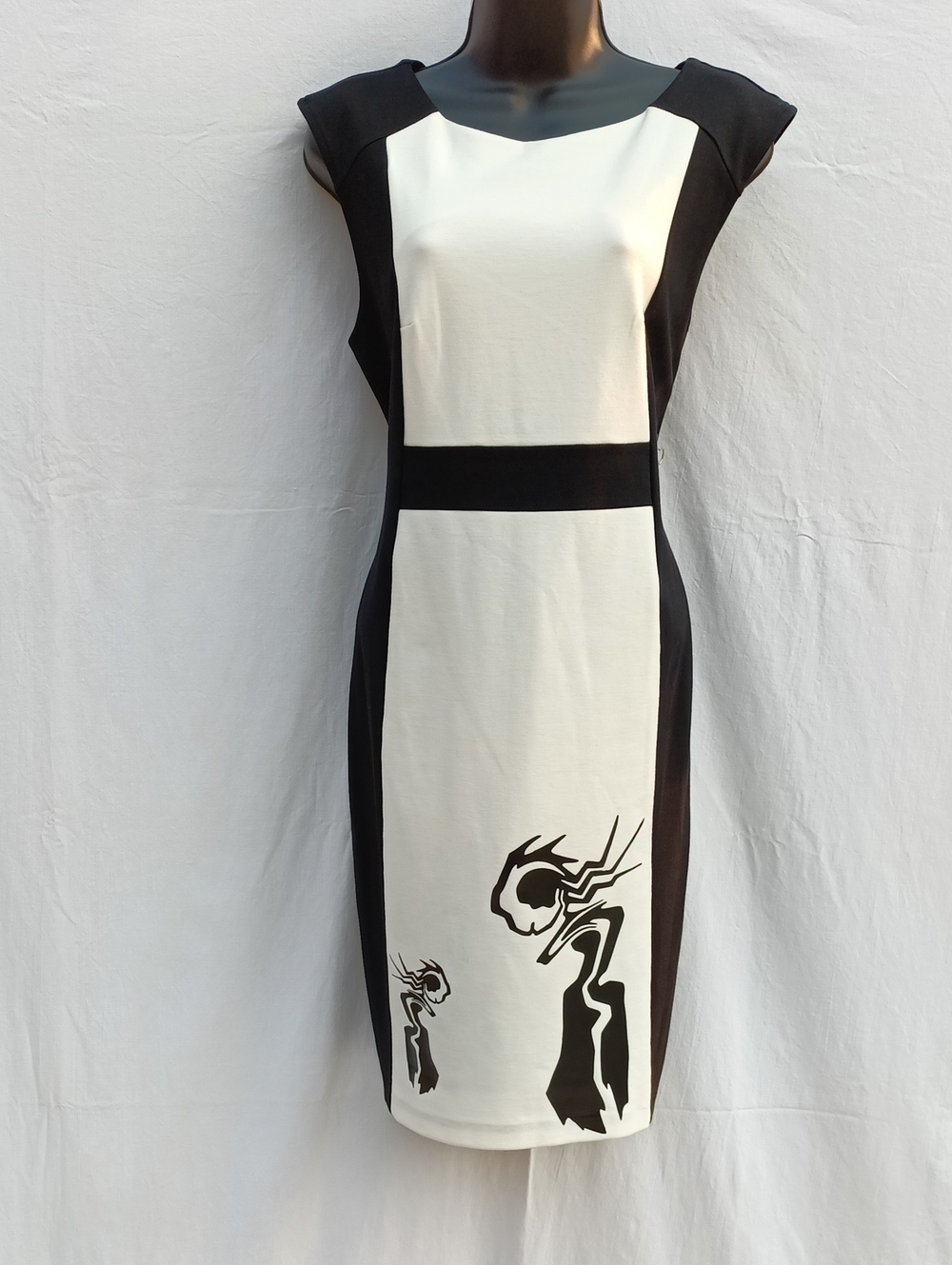 INC International Concepts Black and White Graphic Panel Sheath Midi Dress
